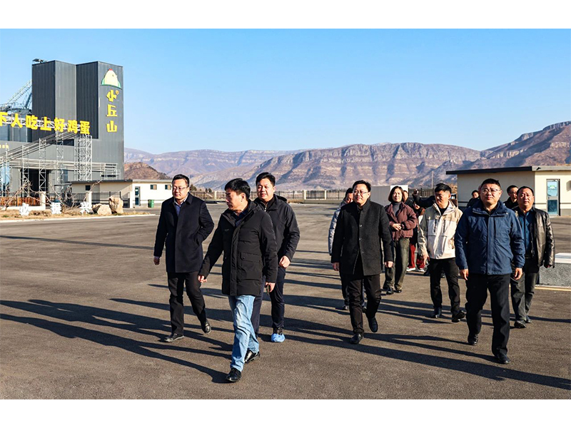 湖北沙市區(qū)領(lǐng)導(dǎo)、和美華集團(tuán)一行蒞臨卓一牧業(yè)招商考察并簽約合作